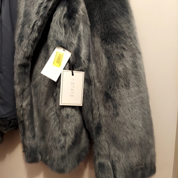 1 State blue silver faux fur coat NEW - Picture 3 of 3